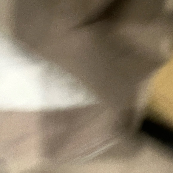 Vineyard Vines Boys Breaker Size Large (16) - Picture 2 of 4